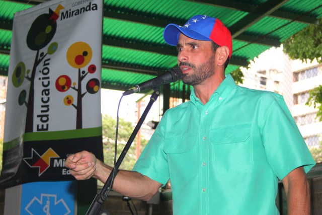 capriles2