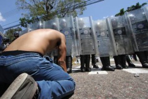 Jóvenes exigieron justicia tras el homicidio. (Foto/Jorge Castellanos)