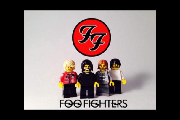 foo-fighters-legolised