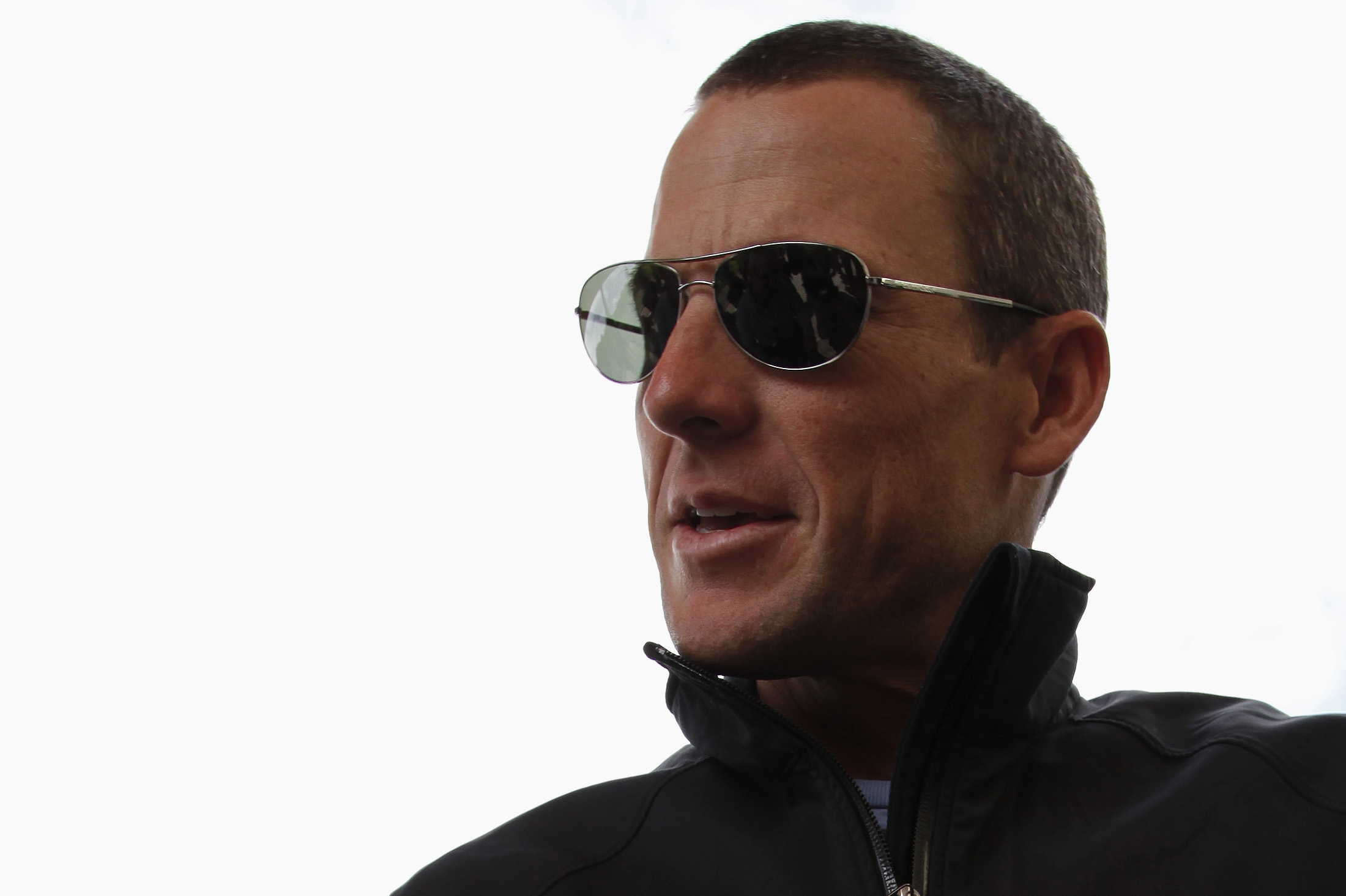 Lance Armstrong está dispuesto a declarar bajo juramento