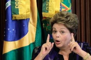 Rousseff asegura que las finanzas brasileñas están bajo control