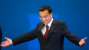 Primer ministro chino considera que no hay base para una depreciación continua del yuan