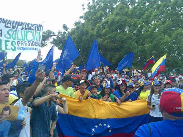 El Zulia espera llegada de Henrique Capriles (FOTOS)