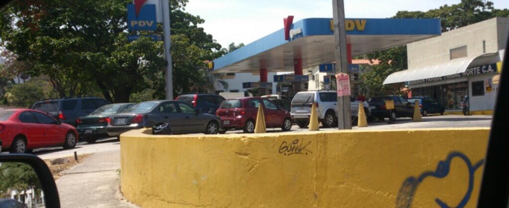 Así están las estaciones de gasolina (Fotos)