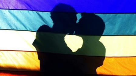 Homosexual venezolano “sale de las sombras” tras veinte años ilegal en EEUU