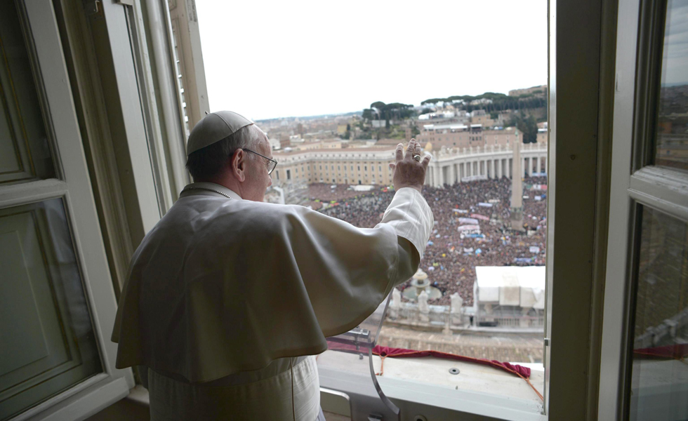 El papa en su primer ángelus: ¿habéis pensado en la paciencia de Dios?