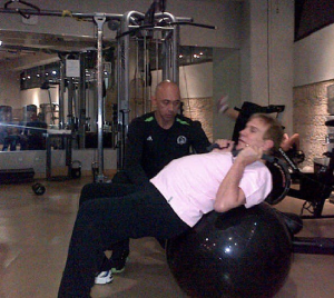 Osmel Sousa pillado en el gym (Foto + AJOOO!)