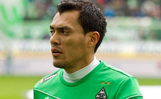 Juan Arango se queda en el Monchengladbach