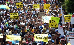 Fueron registradas 1.687 protestas durante el primer semestre de 2013