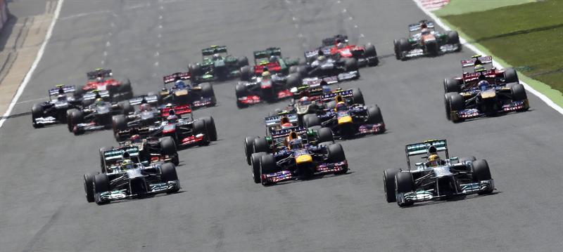 Neutralizan seis vueltas en el GP de Gran Bretaña de F1 por pinchazos