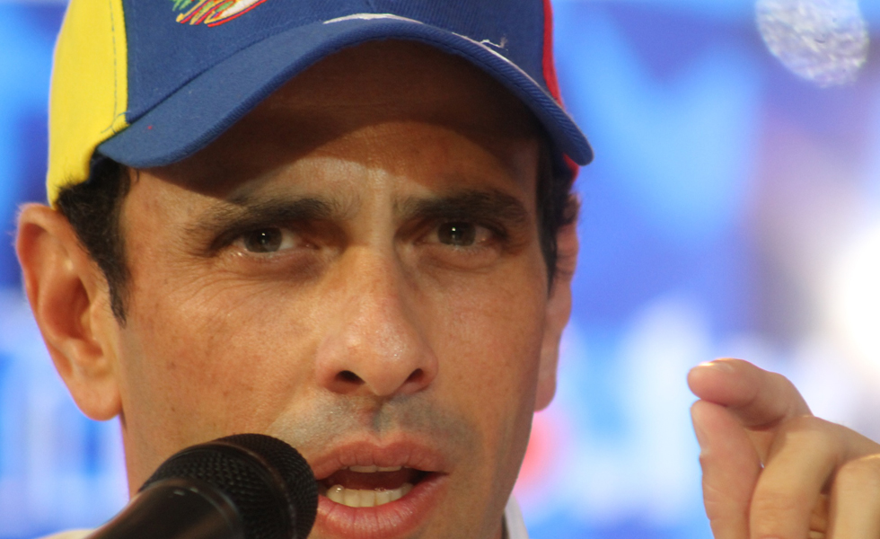 Capriles: Yo no me voy a poner de rodillas ante este gobierno corrupto