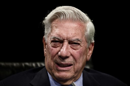 Vargas Llosa dice que la crisis europea es fruto del lucro de los bancos