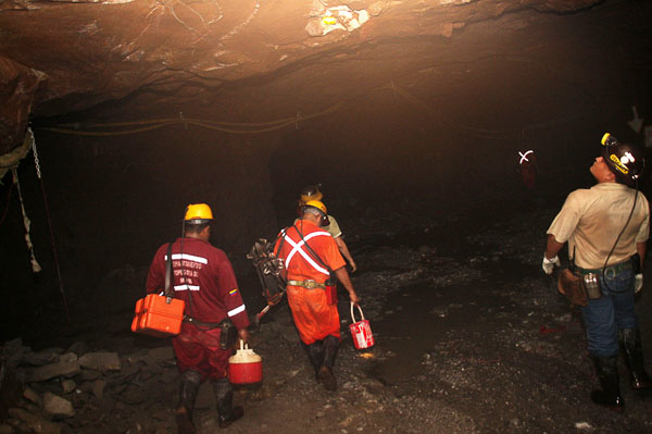 En CVG Minerven seguirán de brazos caídos