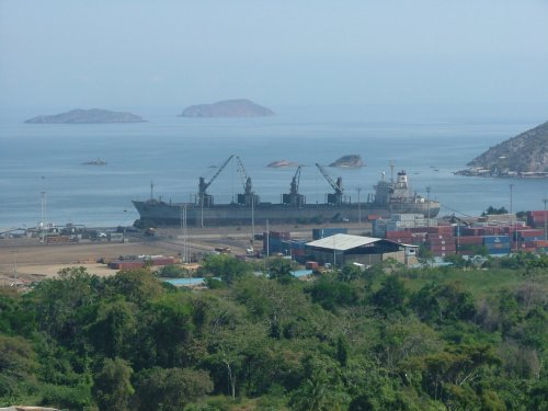 Designan a Douglas Ocando como gerente general de Bolipuertos en el Puerto de Guanta