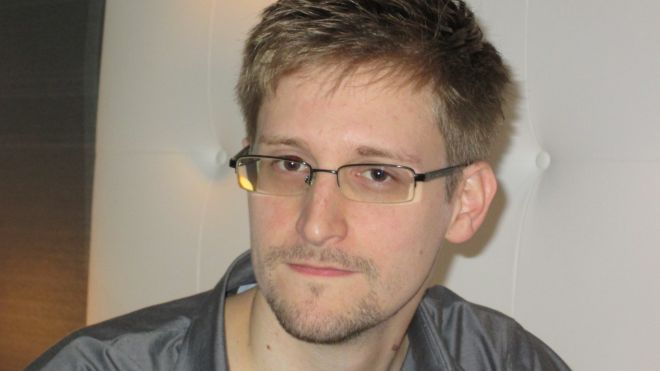 Snowden aguarda el rescate venezolano mientras crece la impaciencia de Moscú