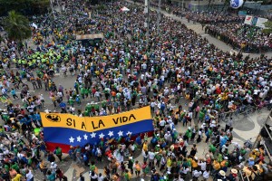 Con un “Sí a la vida” apareció Venezuela en Copacabana (Foto)