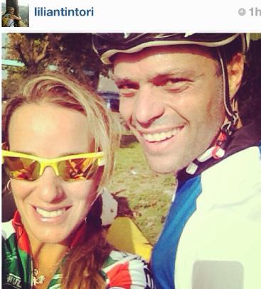 Lilian Tintori y Leopoldo López pasean en bicicleta (Foto + Súper lindo)