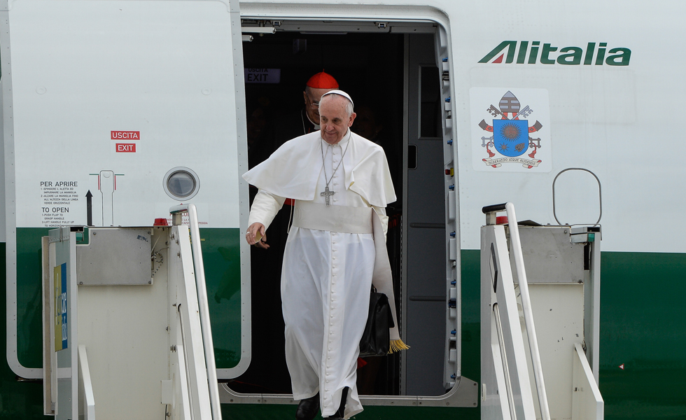 El papa Francisco dijo que no pretende juzgar a los homosexuales