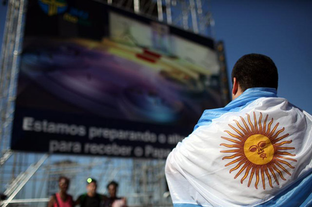 Alerta ante posibles protestas durante la visita del Papa en Río de Janeiro