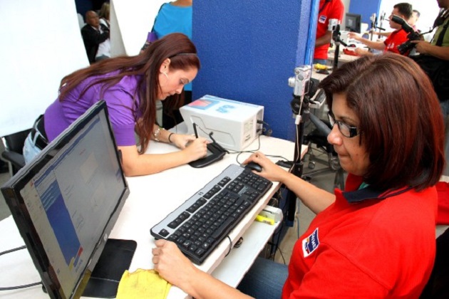 Móviles de cedulación en Táchira