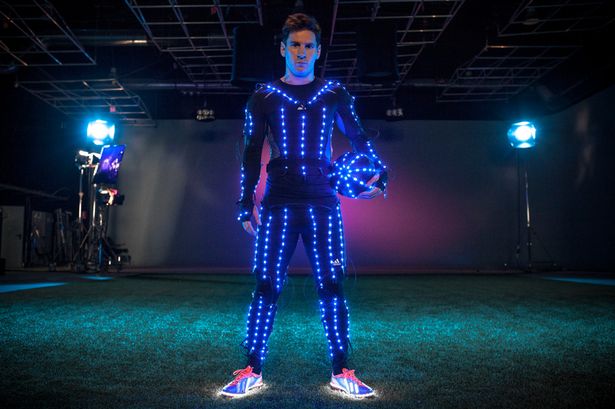 Messi viaja a la velocidad de la luz con Adidas (Video + Espectacular)