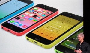 Apple reinventa el iPhone 5, ahora también de plástico