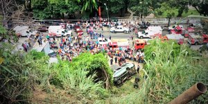 Un muerto y siete heridos por vuelco de autobús en Caricuao