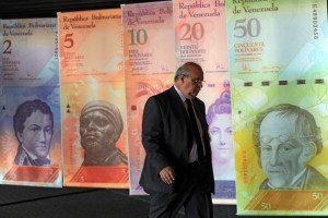 Crece 79% los billetes de 100 bolívares en circulación