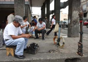 Desempleo cerró en 5.5% y desocupación juvenil en 11,2%, según Nicolás Maduro