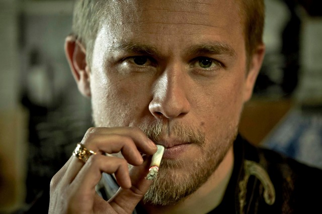 Charlie Hunnam abandona el rodaje de ‘Cincuenta sombras de Grey’