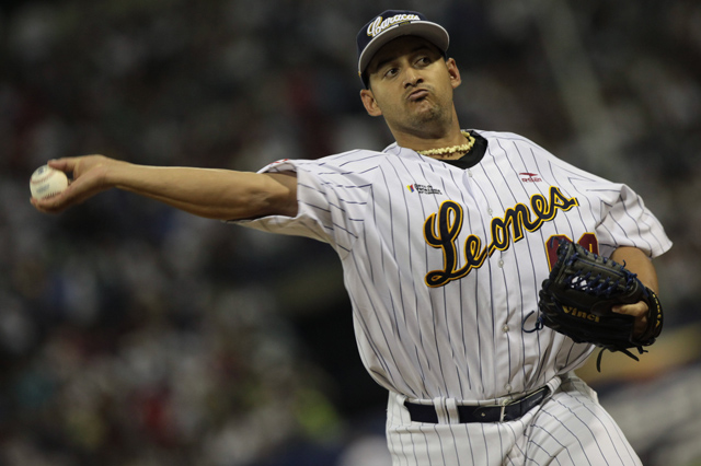 Leones iguala la serie ante Magallanes tras victoria 5×4