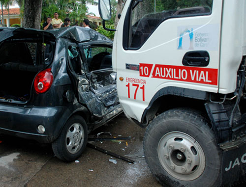 Falleció estudiante impactada por grúa de la Gobernación de Carabobo