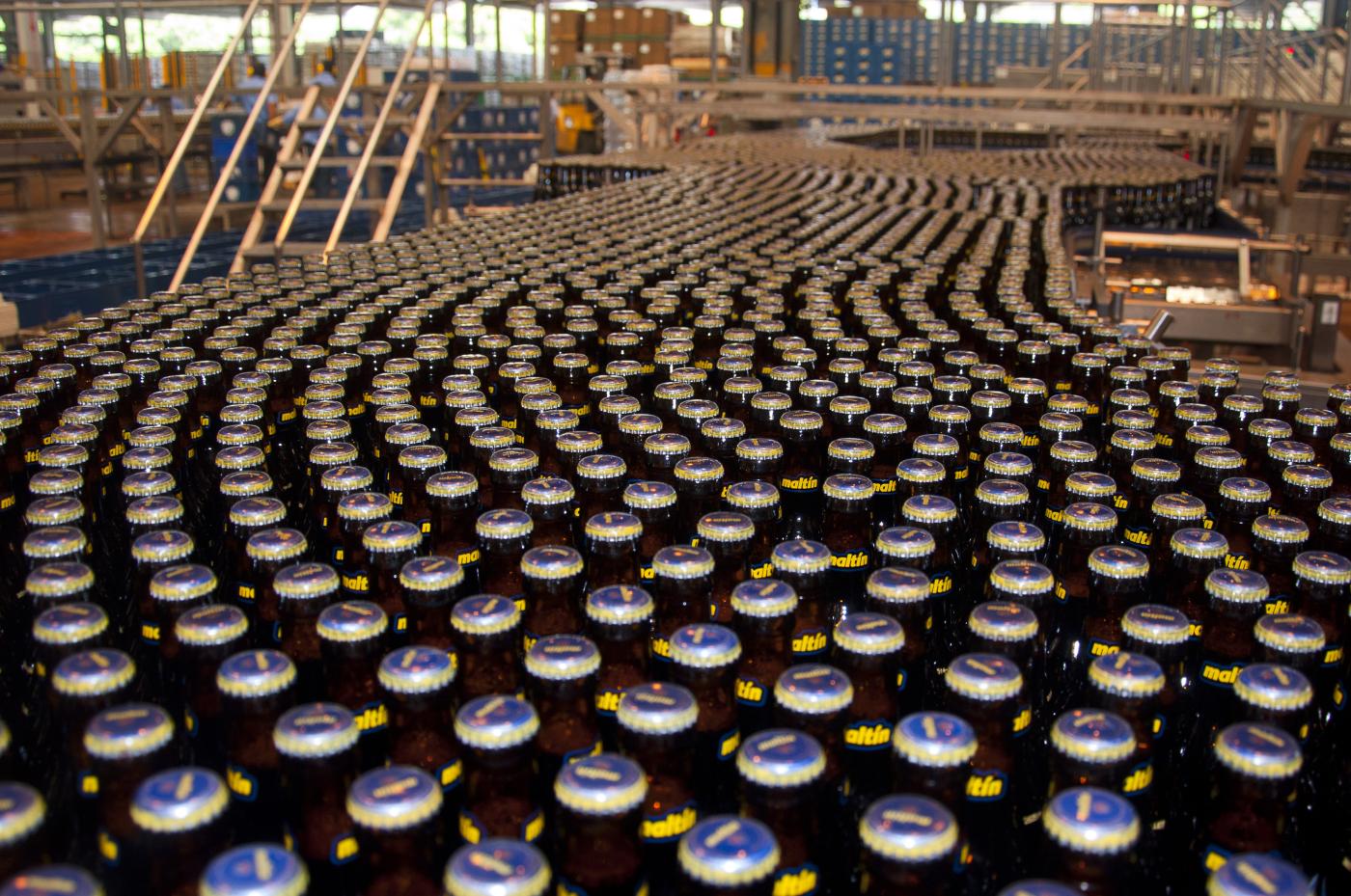 Cervecería Polar invierte 260 millones de bolívares en nueva línea de envasado (Fotos)