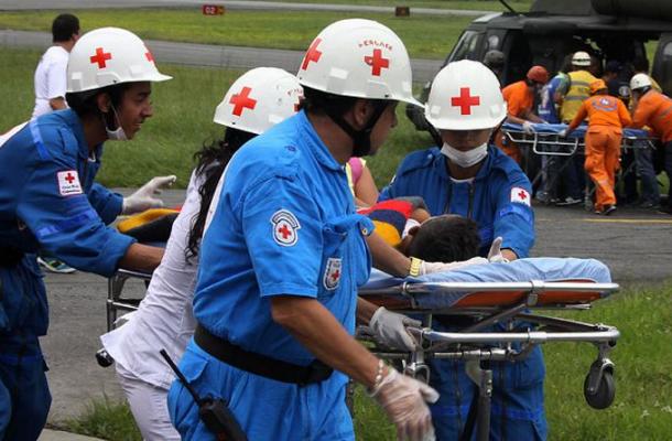 Al menos doce muertos y 35 heridos en accidente de autobús en Colombia