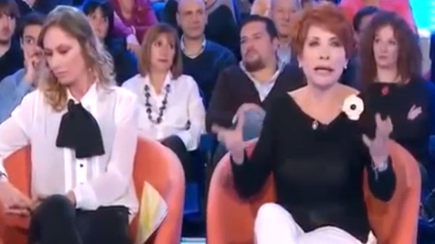 Despertó de un coma y una periodista lo insulta en vivo y directo (Video)