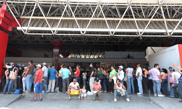 Al menos 50 mil pasajeros se han desplazado desde el terminal de Oriente