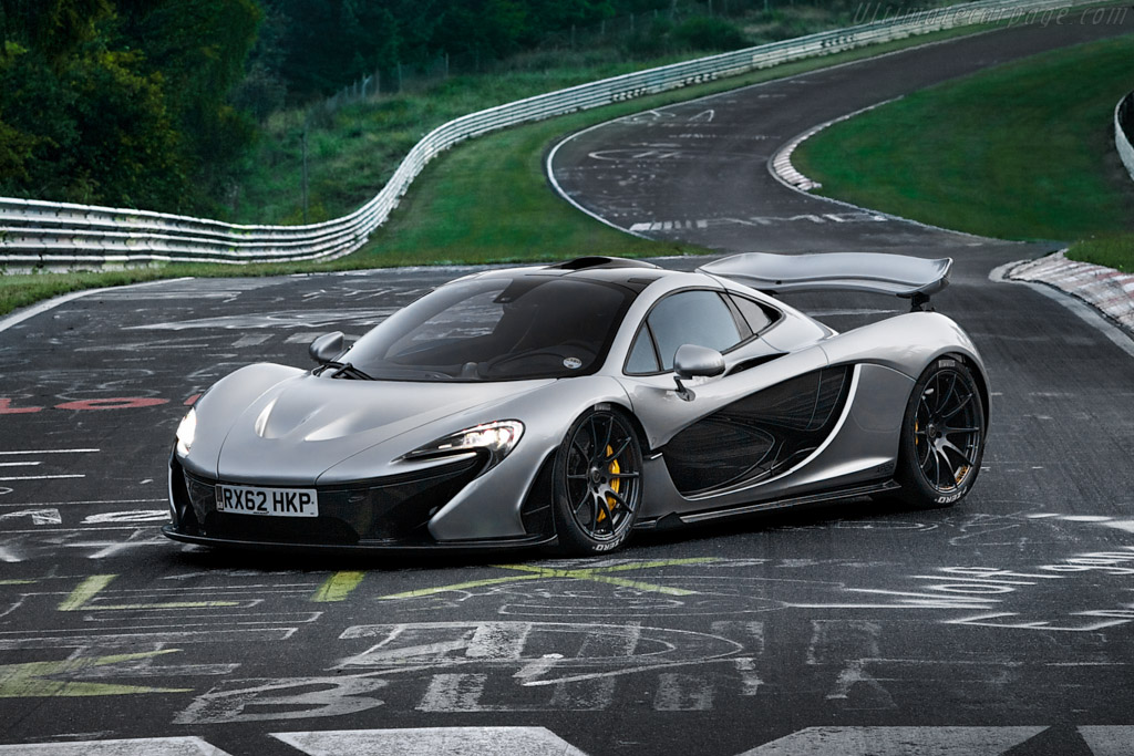 Es un carro de otro mundo… bienvenido el McLaren P1