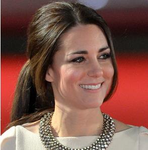 Kate Middleton tiene un collar de 35 dólares (Foto)