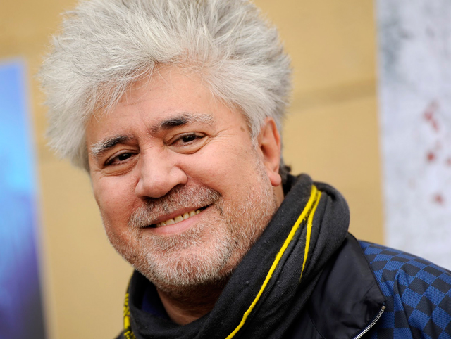 Almodóvar recibe premio de honor de la Academia del Cine Europeo