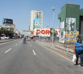 Comercios de Maracay siguen de vacaciones