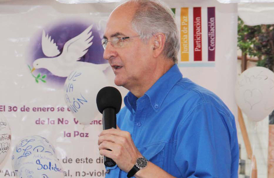 Ledezma: Necesitamos formar más ciudadanos que defiendan los valores de la libertad y la paz