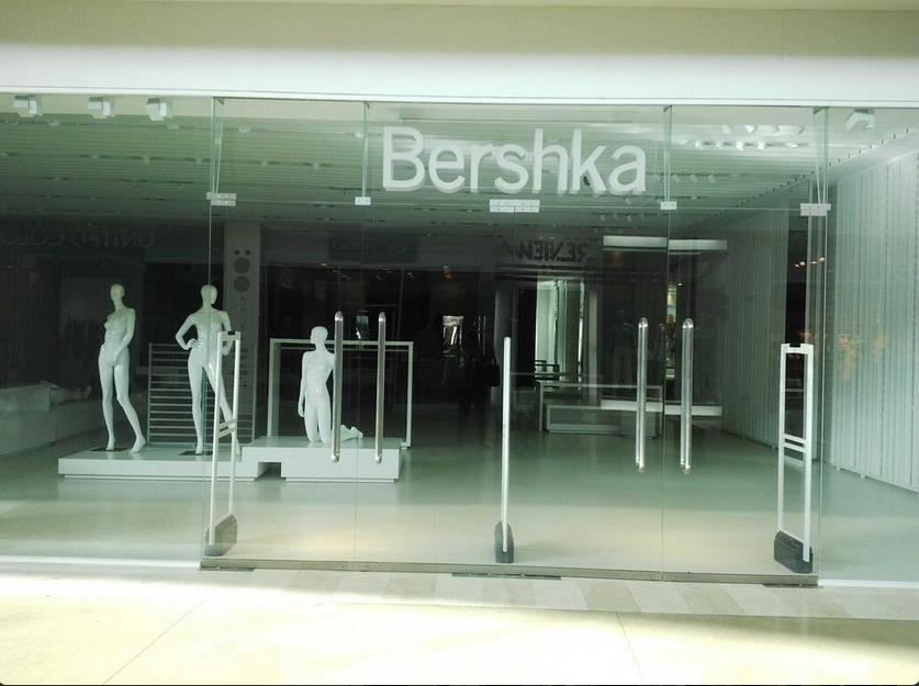 Así está Bershka de Margarita (Foto)