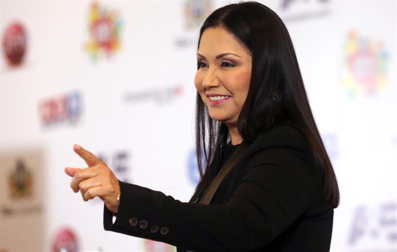 Ana Gabriel reitera “libertad para Venezuela” en Viña del Mar