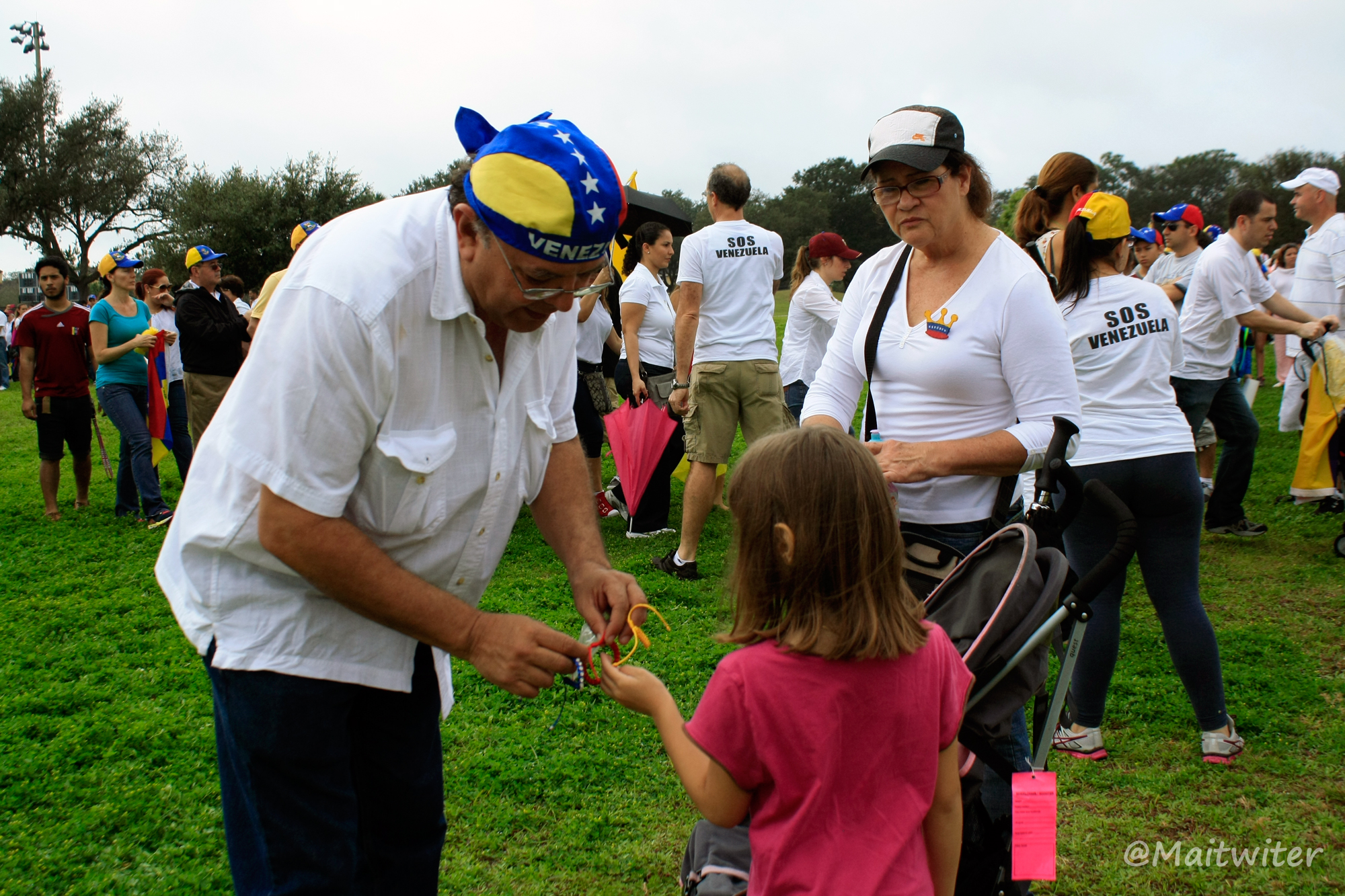 Maya Berry Spear y sus abuelos también dijeron #SOSVenezuela (Fotos)