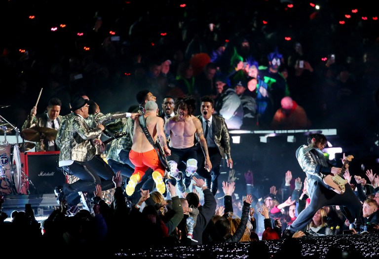 La vibrante presentación de Bruno Mars y Red Hot Chili Peppers en el Super Bowl 2014 (foto y video)