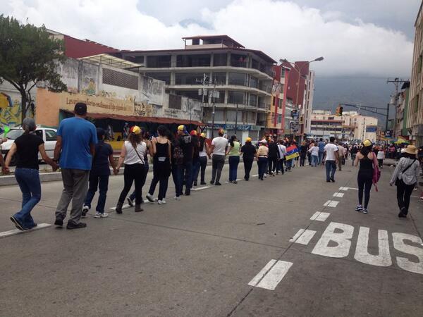 Magnífica cadena humana dice presente en Mérida (Fotos)