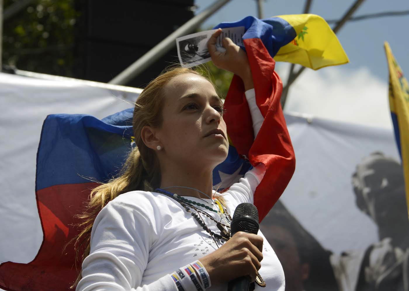 Estos famosos le dan sus palabras de aliento a Lilian Tintori