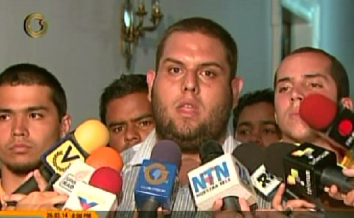 Requesens tras reunión con Unasur: Expusimos el compromiso que tenemos con Venezuela