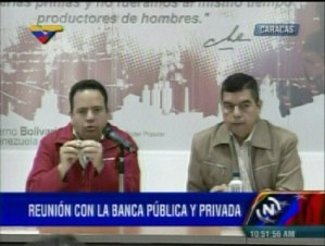 Ministro Barrientos se reúne con banca pública y privada