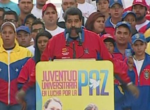Maduro asegura que “no hay, ni habrá fisura en la Fuerza Armada”